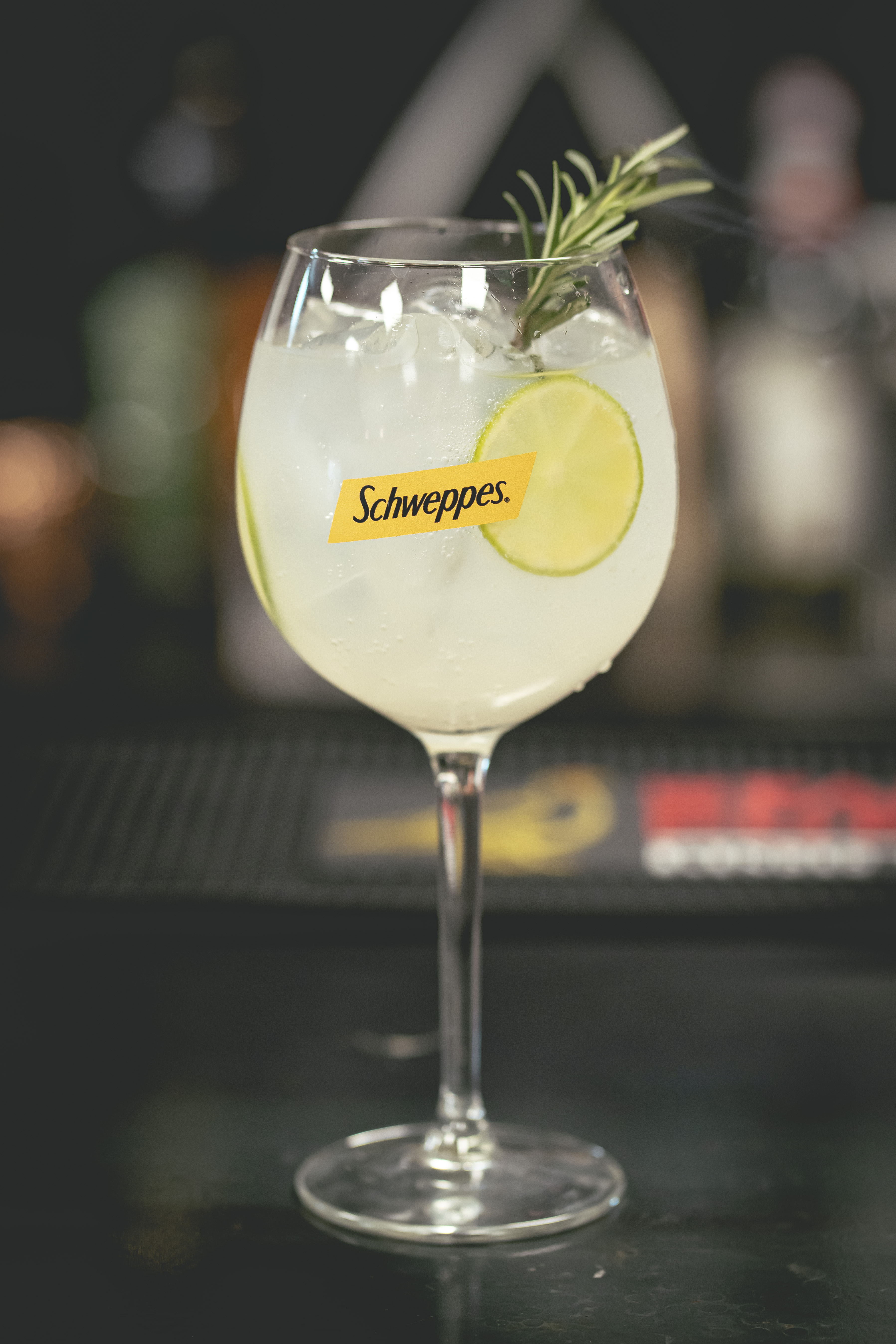 Schweppes Gin Tonic Bitter